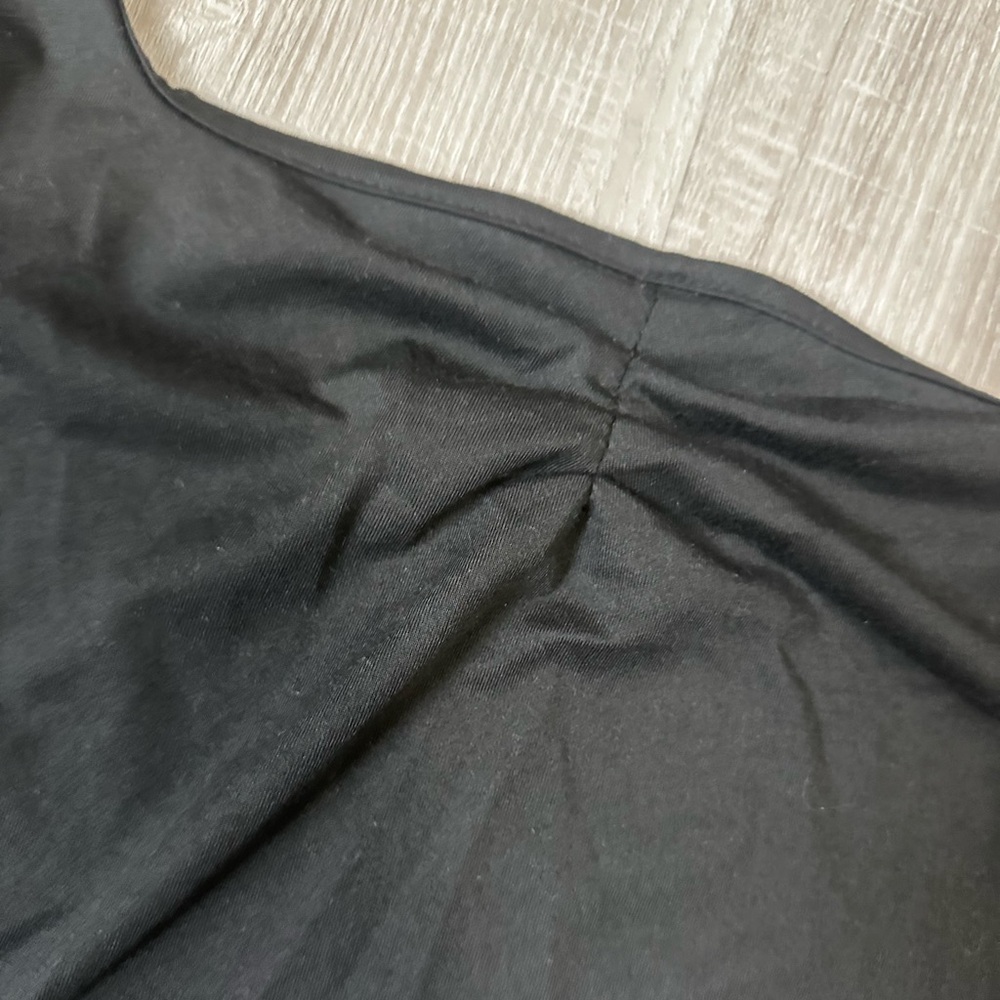 Black Ruched Tank Top - Picture 3 of 4